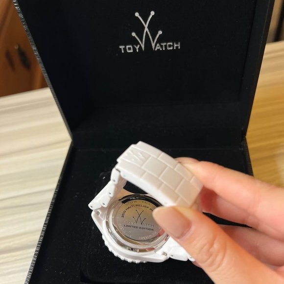 ToyWatch White Watch - Picture 1 of 3